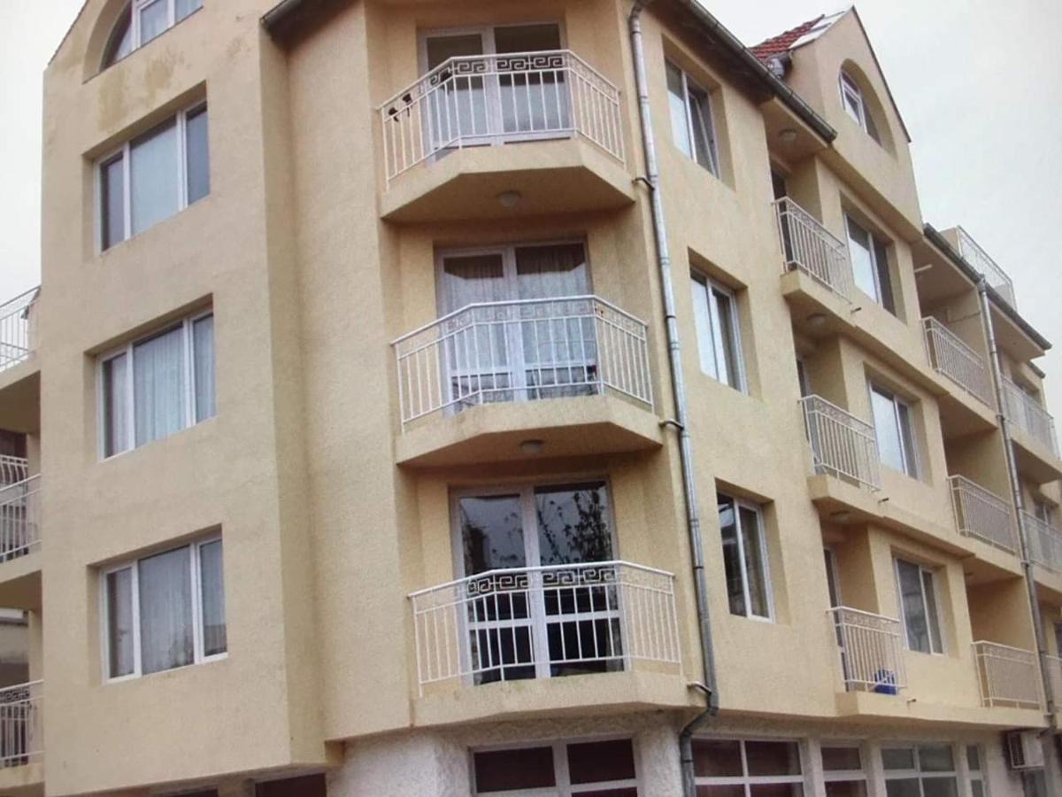 Апартамент Освободител Pomorie Exteriér fotografie